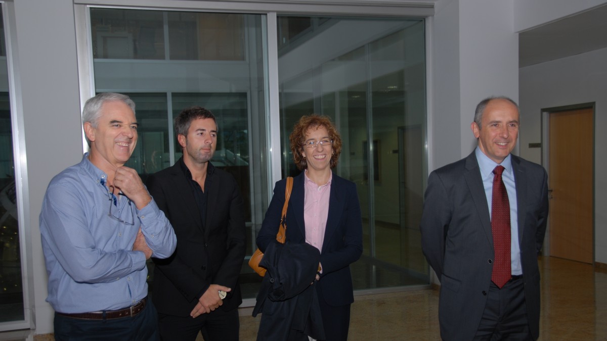 Josu Erkoreka, Aitziber Irigoras y Oskar Zarrabeitia visitan Azterlan, Durango