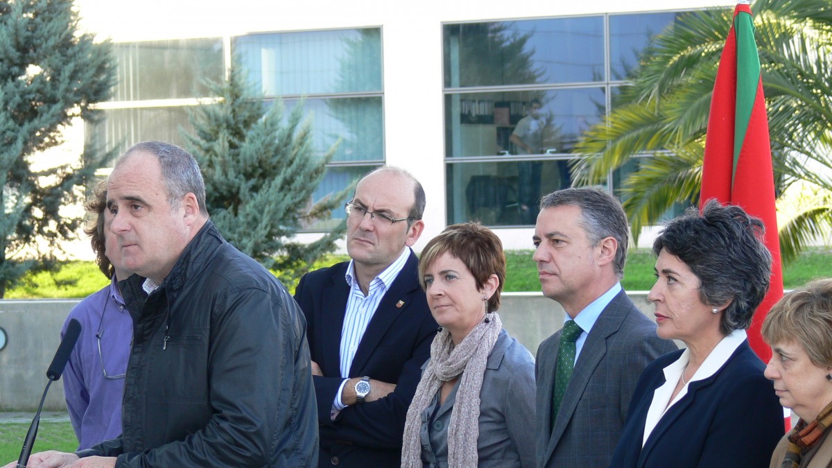 Arantxa Tapia, Joseba Egibar e Iñigo Urkullu en Miramon