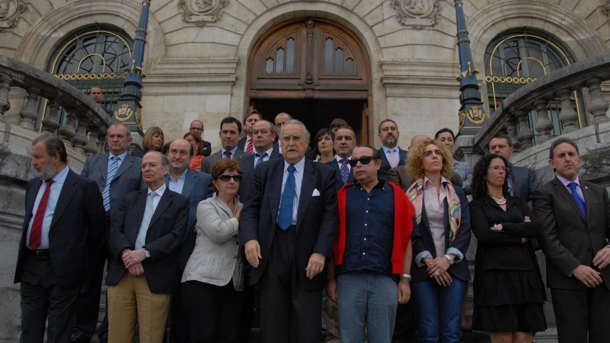 Iñigo Cabacasen oroimen ekitaldia 
