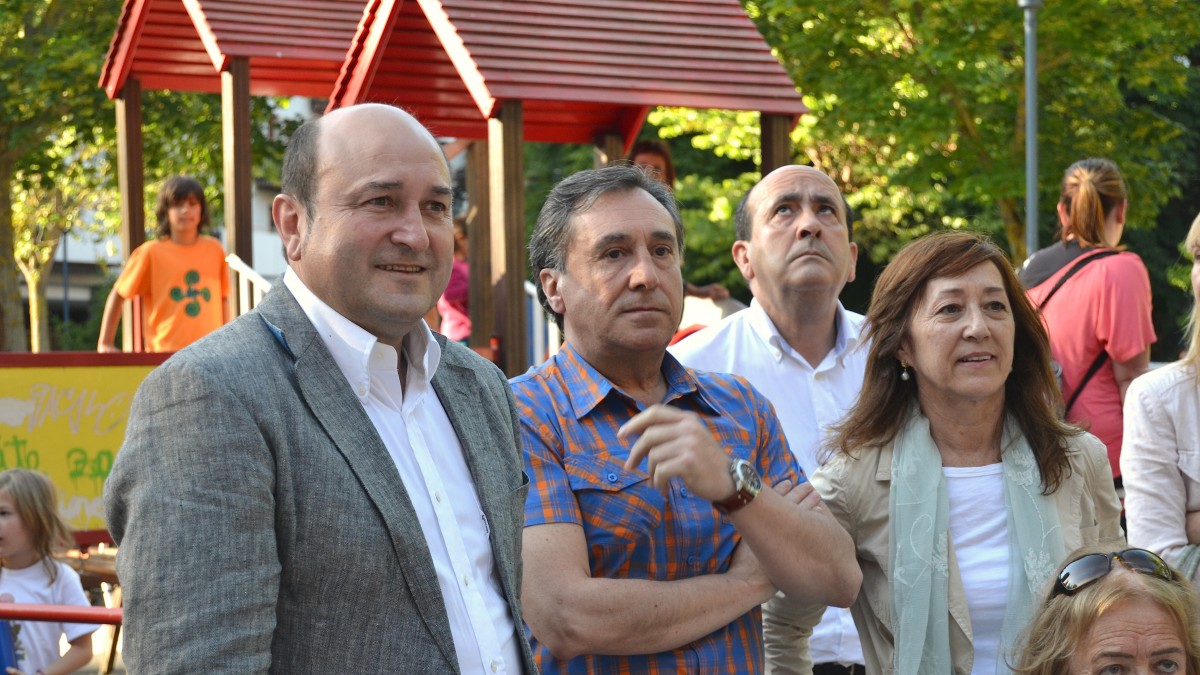 Andoni Ortuzar Abendañoko batzokiaren urteurrena