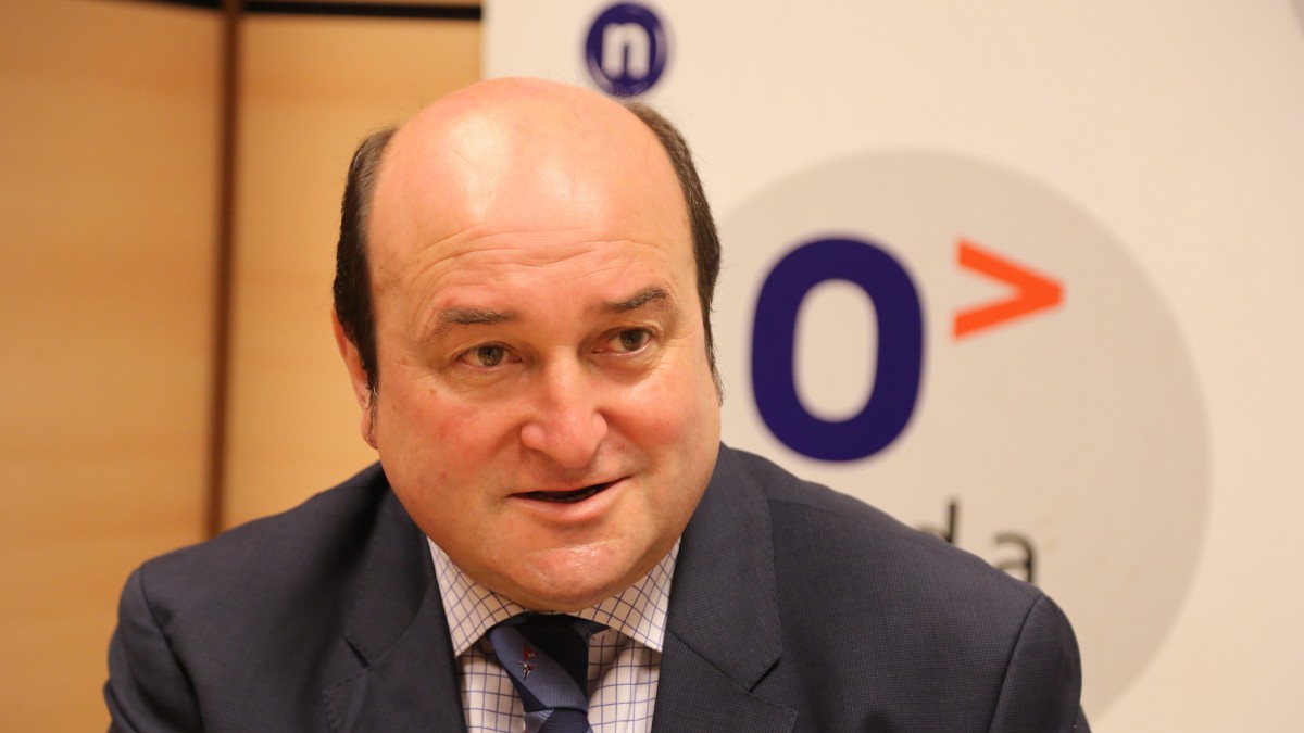 Andoni Ortuzar Onda Vasca irratian