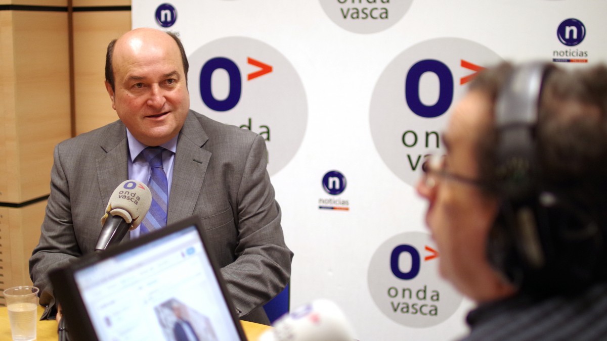 Andoni Ortuzar en Onda Vasca