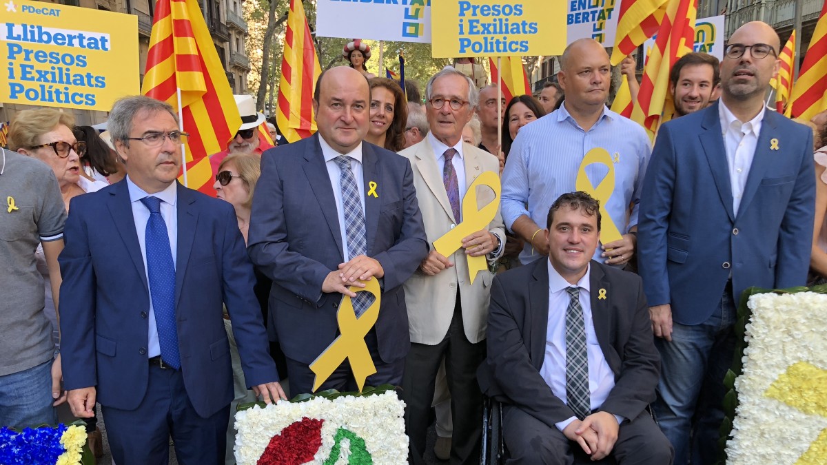 Andoni Ortuzar eta Joseba Aurrekoetxea EAJ PNVren ordezkariak 2018ko Diada ekitaldietan