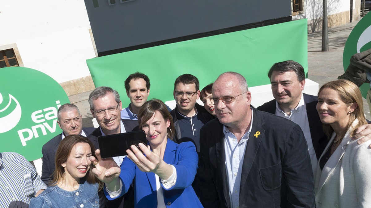 Presentación candidatura municipal de Arrasate