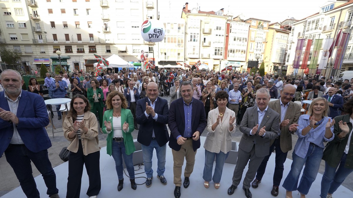 23-J Mitin Festa Euskal Ahotsa Gira - Vitoria Gasteiz Aitor Esteban, Mikel Legarda, Iñigo Urkullu, Andoni Ortuzar