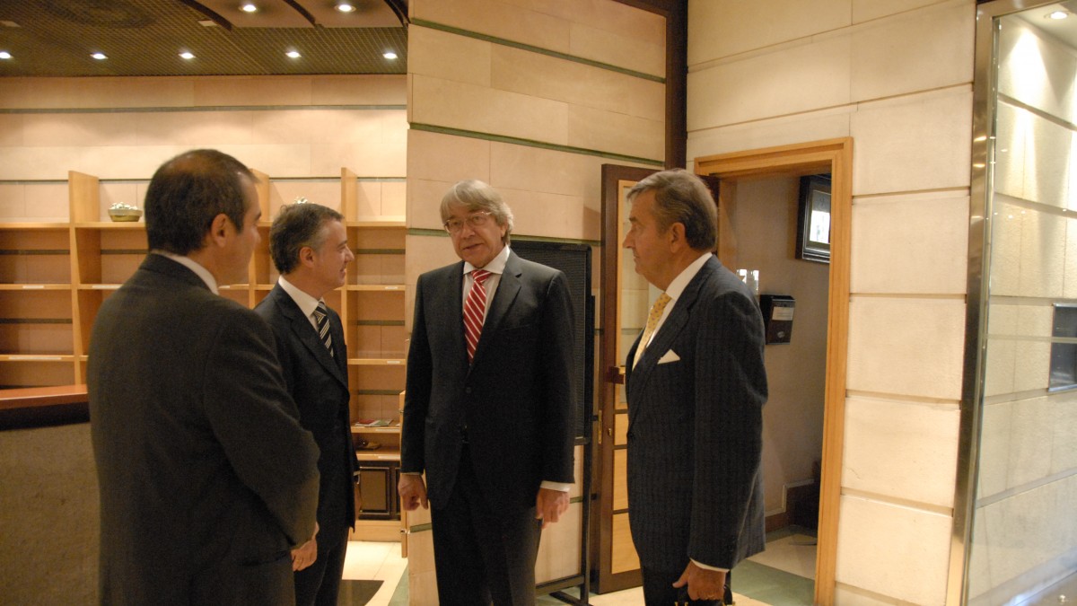 Urkullu-embajador aleman  