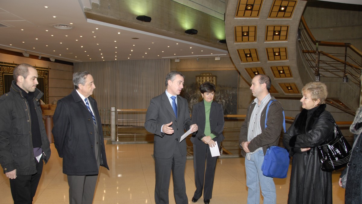 Entrega talones Alderdi Eguna 2010