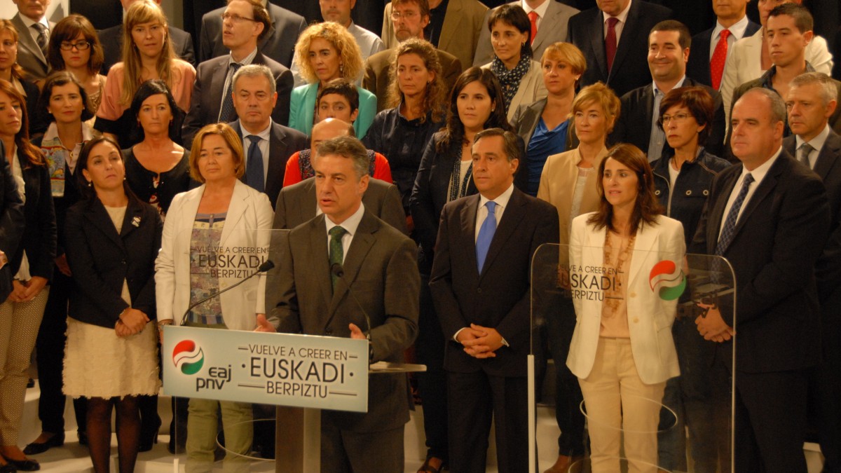 Urkullu: “Gure lehen konpromisoa da Euskadin gazteentzako aukerak sortzea” 