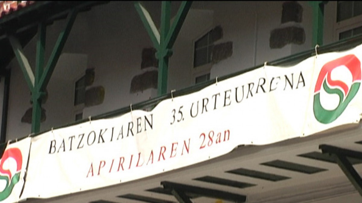 Lekeitioko Batzokiaren inugurazioaren 35. urteurrena