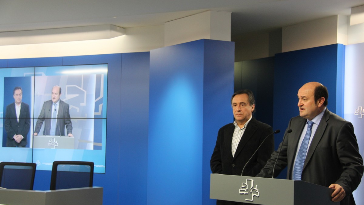 EAJ-PNV cree “desafortunada” la sentencia del TC en el ‘caso Atutxa‘