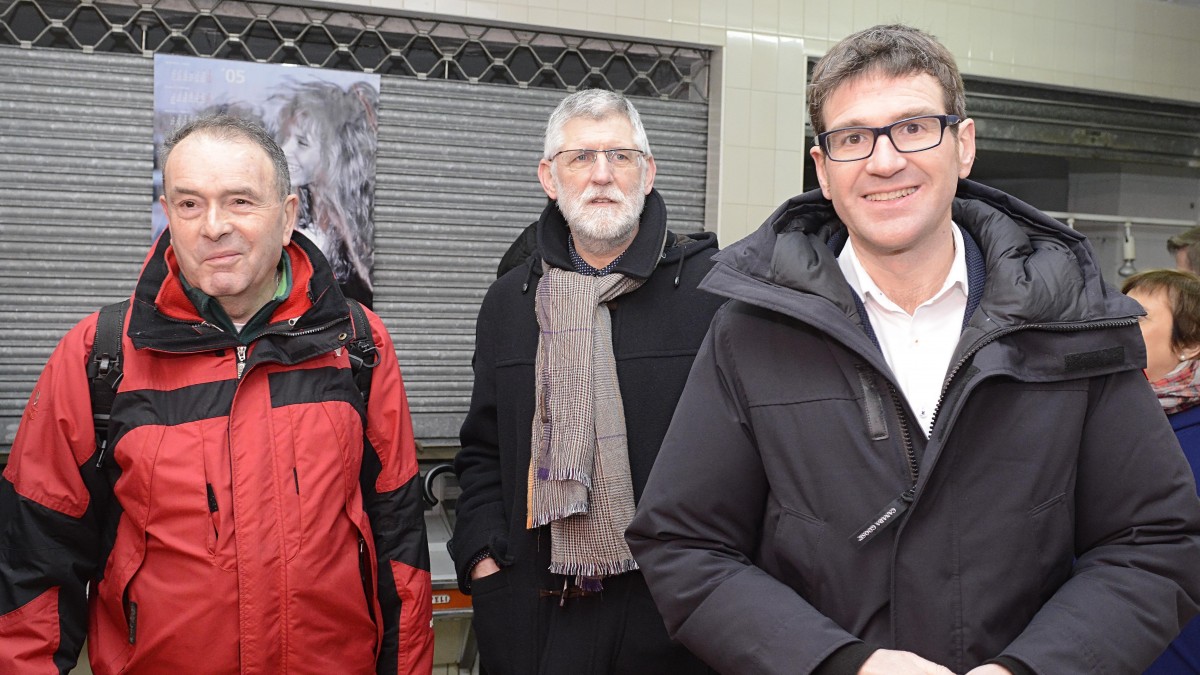 Gasteizko auzo berrien hedapena eten eta auzo zaharrak berpiztearen alde agertu da Gorka Urtaran
