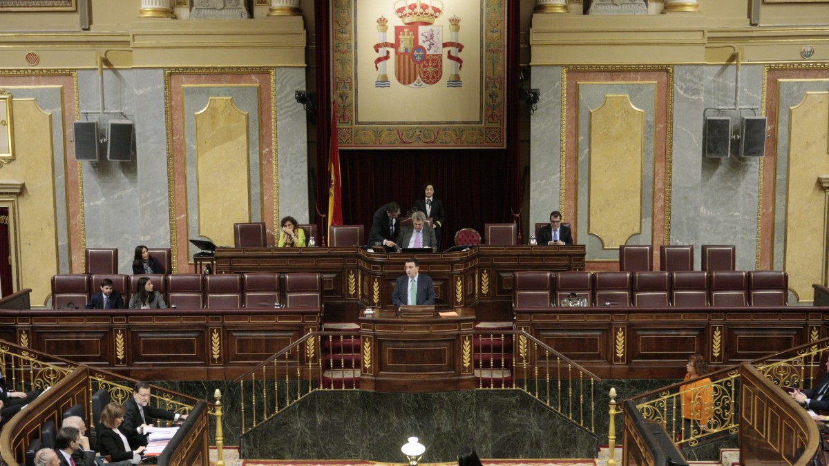 Aitor Estebanek Rajoyri: “Behin baino gehiagotan esanda dago; amaitu ziurgabetasunarekin eta itxi ezazu behingoz Garoña berriz irekitzeko aukera