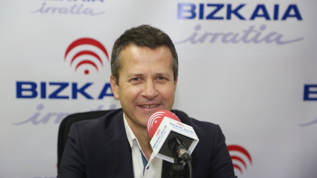 Frantzian ETAko presoak hurbiltzeak Espainiako Gobernuaren espetxe politika “biluzik uzten” duela dio Bildarratzek