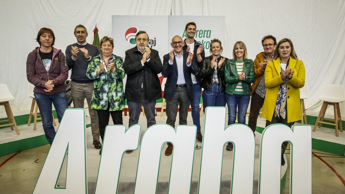 Ramiro Gonzálezek konpromisoa hartu du “lan egiteko erradikalismorik eta populismorik gabe, horiek arriskuan jartzen baitute eraikitzen ari garen Araba oparoa”