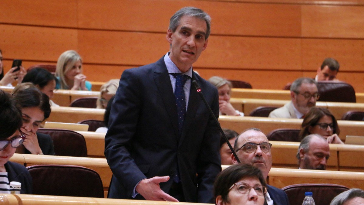 EAJ-PNVk ibilgailuentzako Europako ingurumen-etiketa bateratua bultzatzeko eskatu dio Gobernuari, Euskadi bezalako mugaz gaindiko lurraldeei kalterik ez egiteko