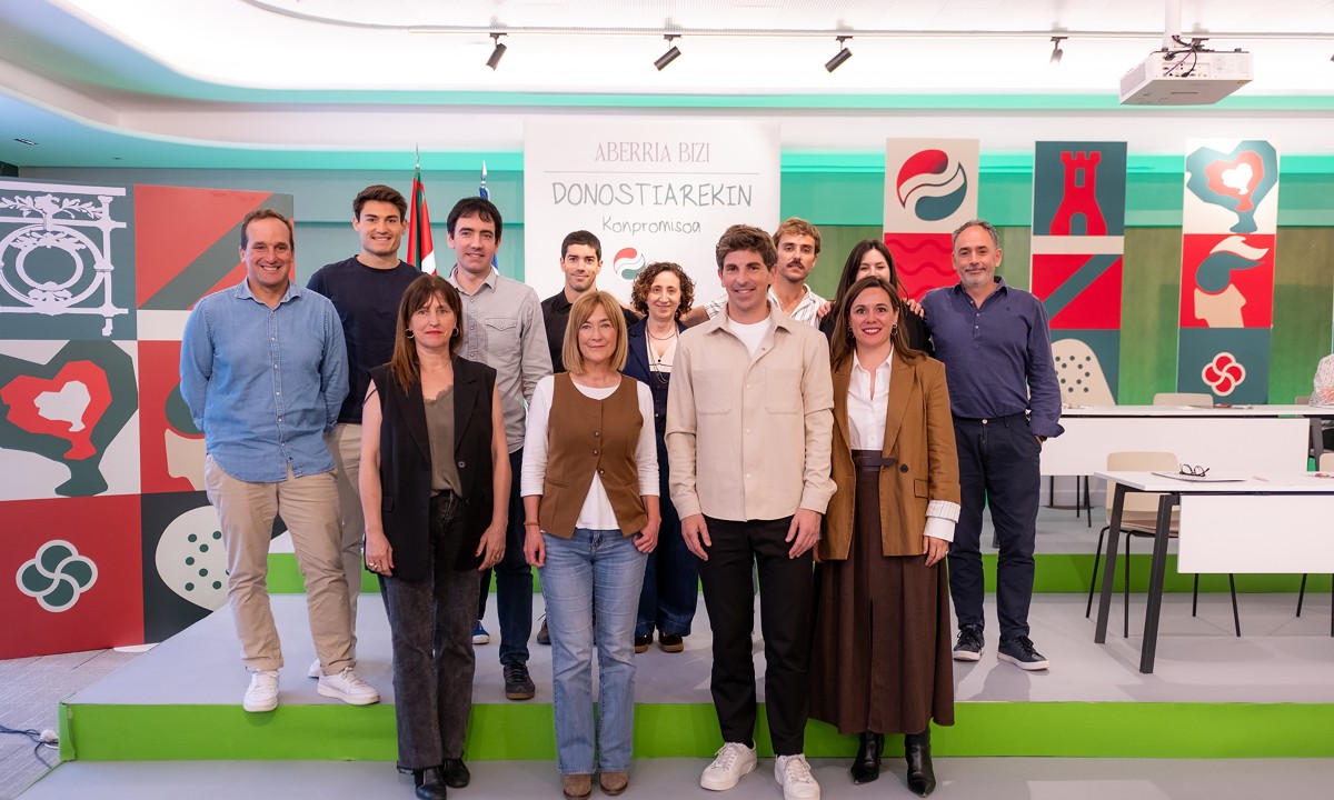 EUZKO ALDERDI JELTZALEAK “DONOSTIAREKIN KONPROMISOA” EKIMENA AURKEZTU DU   