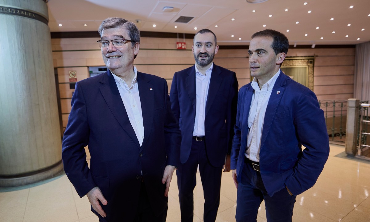 Interjuntas de Bilbao ha propuesto a Mikel Hidalgo Bordegarai como candidato a la alcaldía de Bilbao por unanimidad ante las Organizaciones Municipales