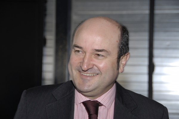 Andoni Ortuzar EAJren BBBren presidentea Miribillan