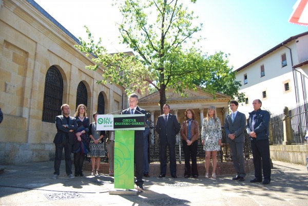 Acto en Gernika (Elecciones 2011)