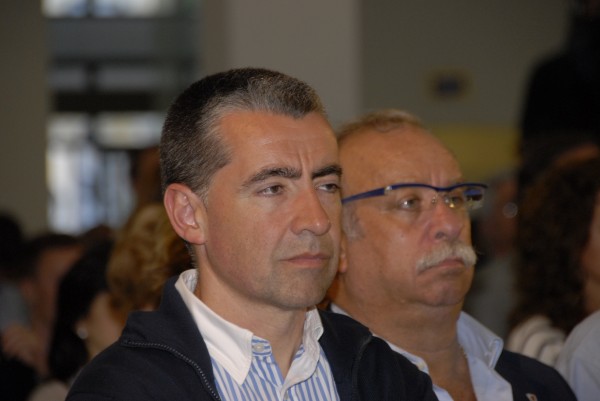 Ensanche eraikinean ekitaldia