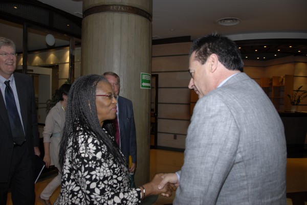 Visita Embajadora de Sudáfrica