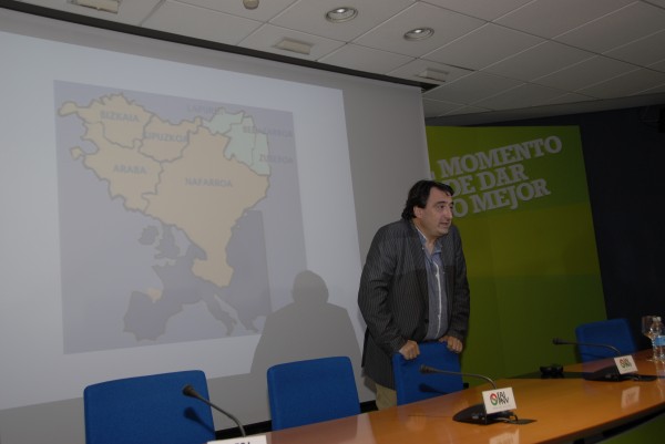 Estudiantes de Baviera visitan Sabin Etxea