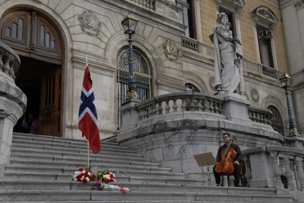 EAJ-PNV Norbegiarekin solidariotasuna