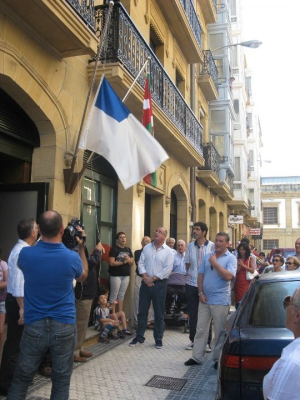 Donosti Zahar eta Erdialdeko Batzokiaren inaugurazioa