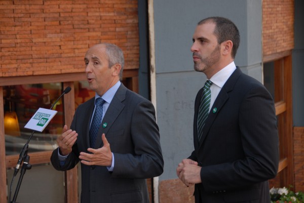 Josu Erkoreka junto a Josu Bergara en Sestao