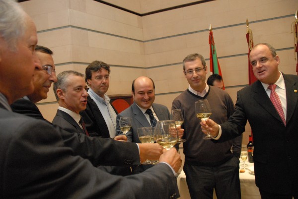 Declaración EBB de EAJ-PNV ante el cese definitivo de ETA