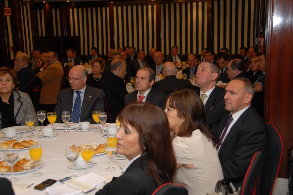 Candidatos de EAJ-PNV al Congreso en Foro Nueva Economía