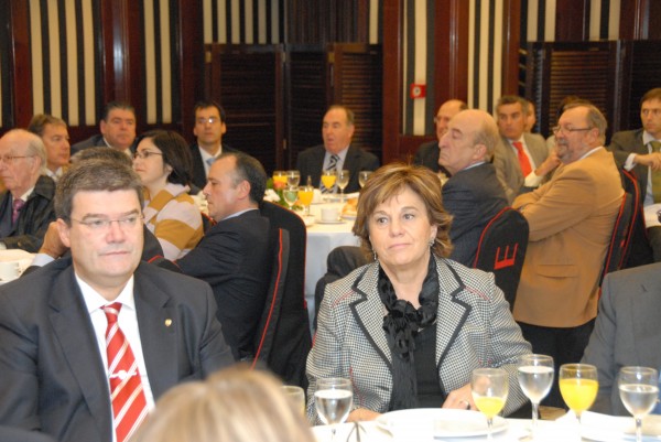 Candidatos de EAJ-PNV al Congreso en Foro Nueva Economía
