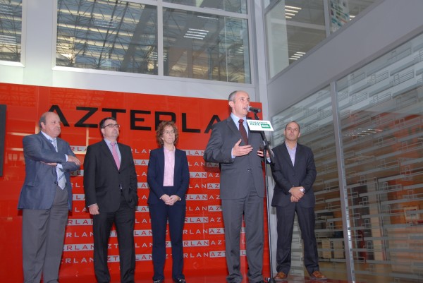 Erkoreka , Esteban, Irigoras, Totorikaguena y Zarrabeitia visitan Azterlan, Durango