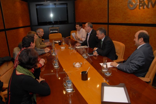 Reunión EAJ-PNV con la Izquierda Abertzale