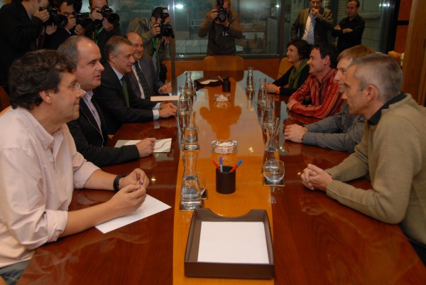 Reunión EAJ-PNV con la Izquierda Abertzale