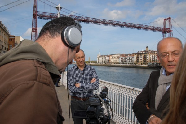 Josu Erkoreka con la televisión pública turca