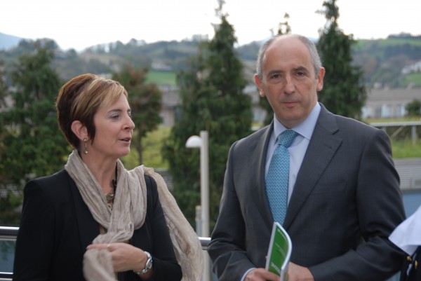 Josu Erkoreka y Arantza Tapia: Nuestro programa electoral pensado y hecho en Euskadi