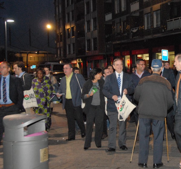 Josu Erkoreka en Santurtzi con Anasagasti, Esteban, Azpiazu e Ituarte
