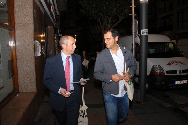 Josu Erkoreka en Santurtzi con Anasagasti, Esteban, Azpiazu e Ituarte