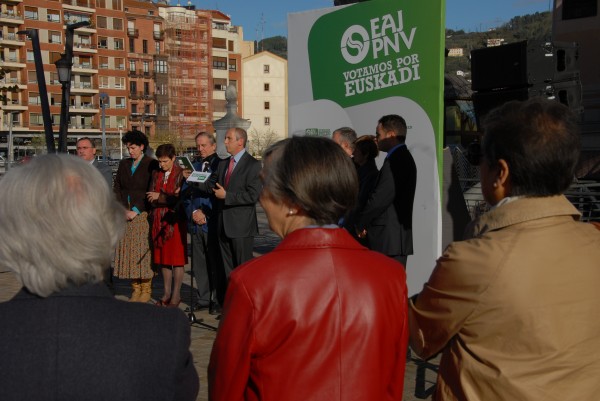 Josu Erkoreka y resto candidatura sobre transferencia a Euskadi de las pensiones