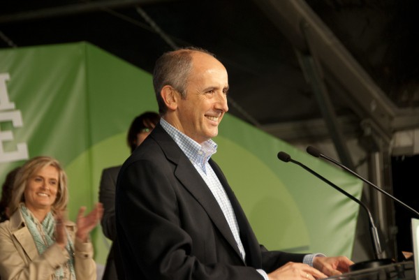 Josu Erkoreka, Iñigo Urkullu y resto de candidaturas en el mitin de Barakaldo