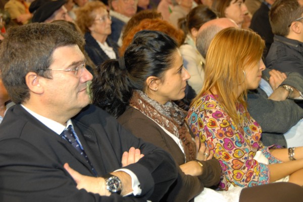 Josu Erkoreka, Iñigo Urkullu y resto de candidaturas en el mitin de Barakaldo