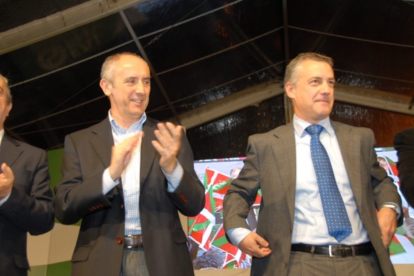 Josu Erkoreka, Iñigo Urkullu y resto de candidaturas en el mitin de Barakaldo