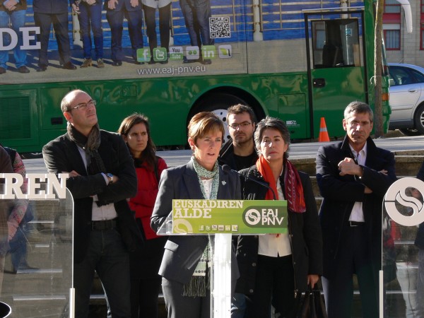 Arantxa Tapia, Joseba Agirretxea eta Lorea Leanizbarrutia Ordizian