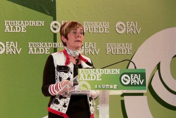Arantxa Tapia eta Joseba Egibar  Antiguako Gaskuña plazako ekitaldi politikoan