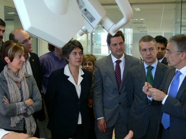 Arantxa Tapia, Joseba Egibar e Iñigo Urkullu en Miramon