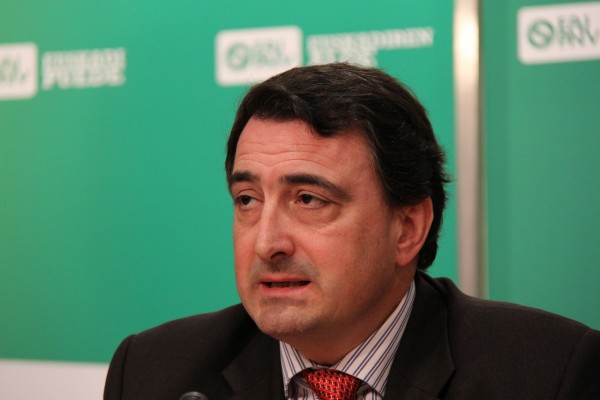 Aitor Esteban