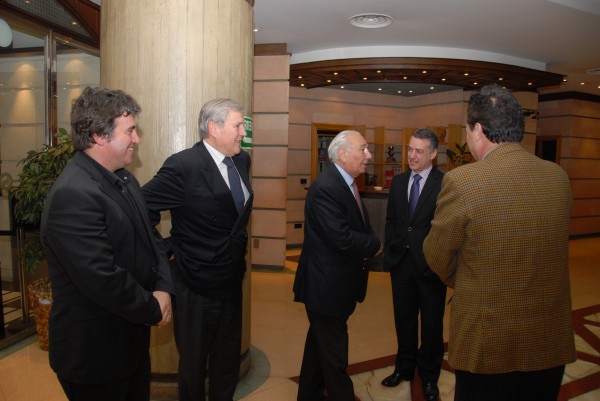 Iñigo Urkullu, Iñaki Goikoetxeta,  Didier Borotra, Biarritzeko alkatea eta Michel Poueyts 