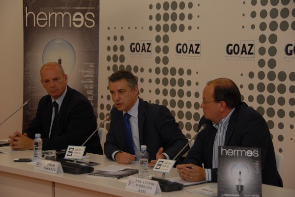 Iñigo Urkullu en la presentación de Hermes