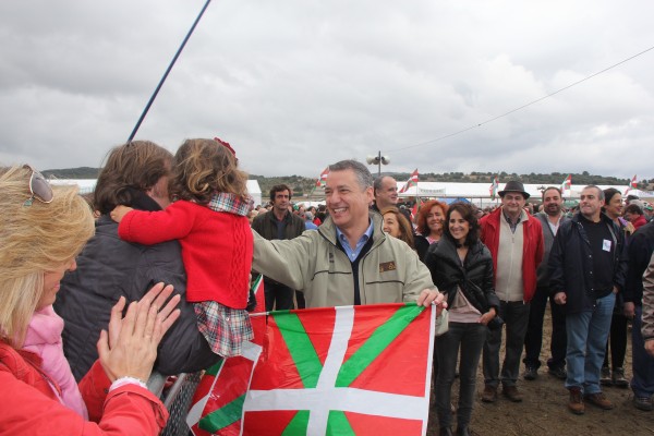Alderdi eguna 2012